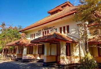 Huize Janssen and the Colonial Heritage of Purworejo