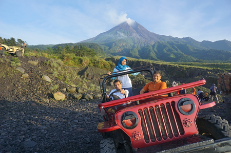 Jeep Lava Tour Merapi Starting Kaliurang